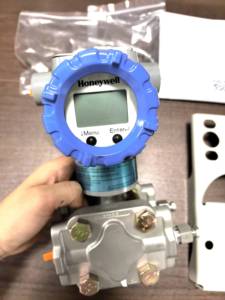 Série SmartLine STD700, différentiel STD720/STD725/STD735, autres instruments et compteurs - Product Image 1