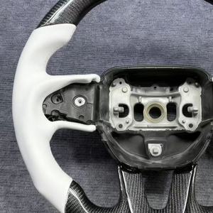 Volant en cuir blanc, volant en fibre de carbone, volant de voiture pour <span class=keywords><strong>RTS</strong></span> Dodge Charger 2015-2022, style sport - Product Image 3
