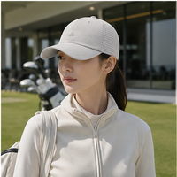 Gorra de béisbol deportiva Country Club de nailon cepillado suave, perforada con láser, ligera, personalizada, estilo Dad Hat, con bordado de tela aplicado común