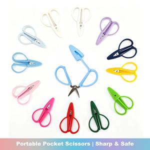 Forbici Portatili per Filati, Mini Forbici Tascabili con Custodia in Silicone Integrata, Taglierini Affilati in Acciaio Inossidabile per Filati e Lavori <span class=keywords><strong>a</strong></span> Maglia - Product Image 1