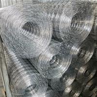 Grillage carré galvanisé soudé sur mesure, maille à trous larges/étroits, calibre de fil 0,4-3,0 mm pour la construction et la décoration