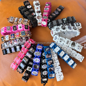 <span class=keywords><strong>Bracciale</strong></span> in Legno Elastico PERSONALIZZATO con <span class=keywords><strong>Rosario</strong></span> in Acrilico, Immagine del Cliente e Icona in Resina su Legno, Disponibile - Product Image 6