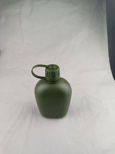 Échantillon gratuit : Sac de sport camouflage avec couvercle et gourde/bouteille d'eau de 1/1,5/2/2,5/3 L pour activités de camping et cadets - Product Image 6