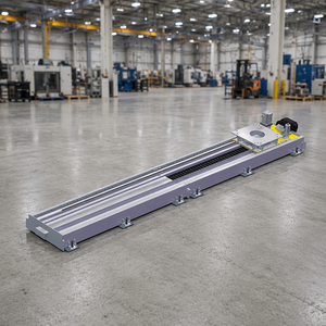 Robot industriel à 7 axes avec une capacité de charge élevée : pour une portée de travail étendue, chenilles de déplacement pour la manutention W - Product Image 1