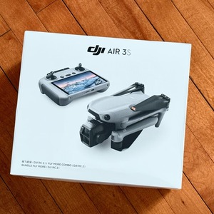 Дрон Air 3S Fly More Combo (RC <span class=keywords><strong>2</strong></span>) с камерой 8K, панорамной съемкой ночного видения, временем полета 45 минут, передачей HD-видео на 20 км, профессиональный дрон - Product Image 1