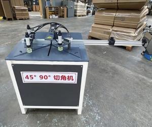 <span class=keywords><strong>Machine</strong></span> de découpe d'aluminium 90 ° 45 ° | Scie à découper les profilés d'aluminium pour fenêtres et portes - Product Image 6