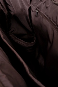 Sac de voyage matelassé en nylon imperméable de qualité supérieure OEM, <span class=keywords><strong>couleur</strong></span> unie, avec fermeture éclair et broderie, sac à bandoulière pour femme, sac fourre-tout matelassé - Product Image 3