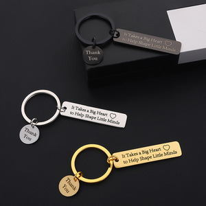 Porte-clés mousqueton en alliage de zinc avec logo personnalisé, gravure laser, étanche et léger - Cadeau promotionnel personnalisé - Product Image 2