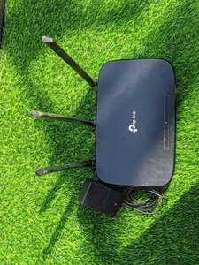 <span class=keywords><strong>Router</strong></span> Inalámbrico <span class=keywords><strong>TP</strong></span>-<span class=keywords><strong>Link</strong></span> <span class=keywords><strong>TL</strong></span>-<span class=keywords><strong>WR940N</strong></span> 450M de Segunda Mano con 1 Puerto WAN y 4 Puertos LAN (RJ45) para Distribuidores - Product Image 6