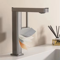Robinet de lavabo de salle de bain moderne en laiton massif, mitigeur chaud/froid à poignée unique et bec pivotant, pour projets hôteliers et villas