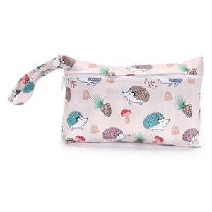 Nuevos productos para bebés recién nacidos, superventas <span class=keywords><strong>2024</strong></span>, accesorios para cochecito de tendencia, pañal impermeable con cremallera, <span class=keywords><strong>Caddy</strong></span> organizador, bolsa de pañales húmeda - Product Image 5