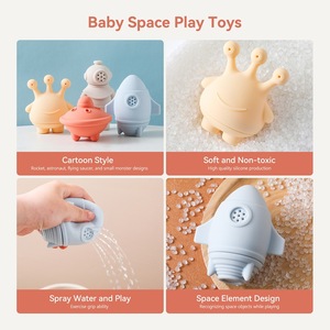 Ensemble de 4 jouets de <span class=keywords><strong>bain</strong></span> pour bébé Flotteurs anti-moisissure en silicone <span class=keywords><strong>Jeux</strong></span> de pulvérisation, belle conception d'espace Baignoire amusante pour les enfants - Product Image 4