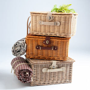 Panier <span class=keywords><strong>de</strong></span> pique-nique en osier, panier <span class=keywords><strong>de</strong></span> pique-nique en saule avec tous les ensembles <span class=keywords><strong>de</strong></span> <span class=keywords><strong>vaisselle</strong></span> pour 4 personnes - Product Image 6