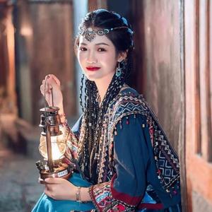 Perruque Dreadlocks longues tressées, queue de cheval, cheveux réalistes à dix brins avec fil argenté, style ancien pour femmes - Product Image 4