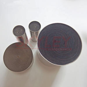 ตัวเร่งปฏิกิริยาไอเสียโลหะสำหรับรถจักรยานยนต์และรถยนต์ - Product Image 3