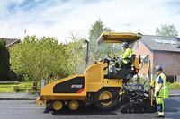 Offre Spéciale : Niveleuse à Asphalte sur Roues AP300F, Finitionneuse Routière 4m, Vitesse de Pavage 406t/h (61m/min) pour la Construction Urbaine – Meilleur Prix