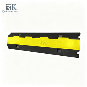 Rampe de protection de câbles extérieure robuste – Protection de câbles durable pour la sécurité routière - Product Image 1