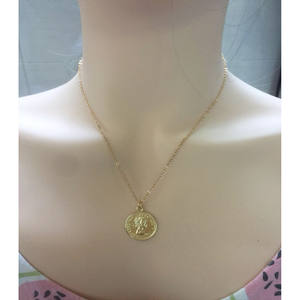 Collar de Joyería Transfronteriza Europeo-Americana, Colgante de Moneda de Oro Retro, Estilo Minimalista de Moda, Amuleto de la Diosa de la Suerte - Product Image 1