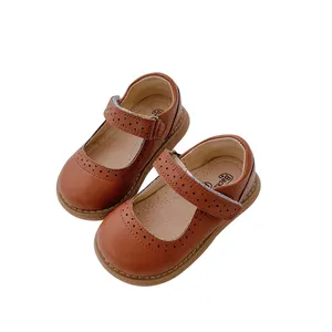 Britische Art von Leder Kleinkind kleine Babys chuhe 2021 Kinder flache Plattform Schuhe Abends chuhe für Mädchen mit College-Design