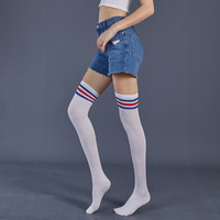 Chaussettes hautes pour femmes, multicolores, mini-jupe, au-dessus du genou, rayées, grande taille, chaussettes hautes jusqu'à la cuisse, vente en gros