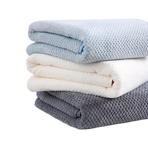 Serviettes de bain épaissir pour le visage personnalisé doux pour la maison vente en gros Serviette en polaire corail double face à séchage rapide de haute qualité - Product Image 3