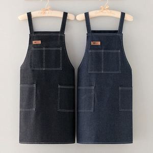 Tabliers de cuisine en gros avec poches, respirants, en denim résistant à la décoloration, pour hommes et femmes, résistants à l'huile, écologiques et multifonctionnels - Product Image 1