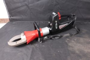 ciseaux de coupe hydrauliques pour pompiers DYPC-72 - Product Image 4