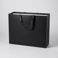 Sac de transport en papier noir personnalisé avec design pliable pour le commerce de détail, les vêtements, les cosmétiques, les bijoux et les emballages cadeaux haut de gamme