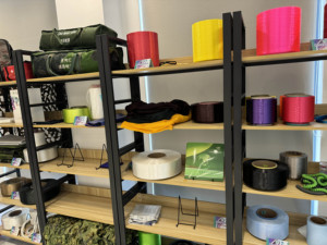 100D/36F工业尼龙66 <span class=keywords><strong>FDY</strong></span>低收缩高韧性纱线长丝型 - Product Image 6