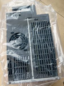 ไดรฟ์ V90 รุ่น 6SL32105FE170UF0 6SL3210-5FE17-0UF0 กำลังไฟ 7 กิโลวัตต์ 3 เฟส 380-480 โวลต์ IP20 คอนโทรลเลอร์ - Product Image 2
