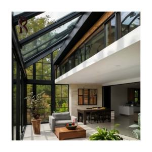 Moderna Sala de Estar Exterior Americana con Techo de Vidrio, Marco de Aluminio y Malla de Acero Inoxidable Vertical para Casas y Villas - Product Image 5