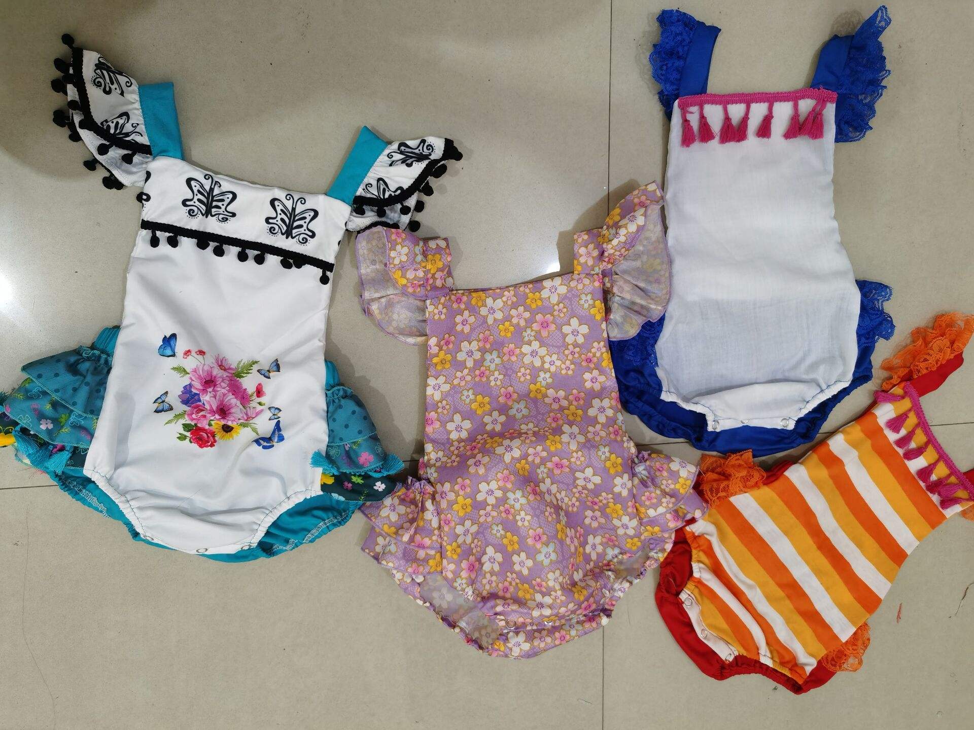 บอดี้สูท Encanto