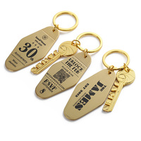 Porte-clés gravé au laser en laiton plaqué or avec lettre numéro et logo personnalisé Porte-clés vintage pour chambre de motel hôtel avec code QR