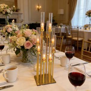 Candelabro de hierro dorado BBK, el más vendido transfronterizo, para decoración de mesas de comedor, diseño de espacios y guía de pasillos en bodas. - Product Image 1