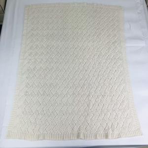 <span class=keywords><strong>Couvre</strong></span>-<span class=keywords><strong>lit</strong></span> décoratif moelleux <span class=keywords><strong>en</strong></span> chenille épaisse et confortable sur le <span class=keywords><strong>lit</strong></span> canapé pondération couverture <span class=keywords><strong>en</strong></span> tricot faite à la main jette salon blanc - Product Image 5