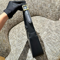 Grosir produk dari China Watch tas desainer untuk wanita kulit asli tas bahu produsen Retro sederhana tas setengah bulan