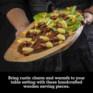 <span class=keywords><strong>Planche</strong></span> de service en bois <span class=keywords><strong>brut</strong></span> naturel et organique <span class=keywords><strong>planche</strong></span> à découper en bois d'écorce d'arbre d'<span class=keywords><strong>acacia</strong></span> - Product Image 3