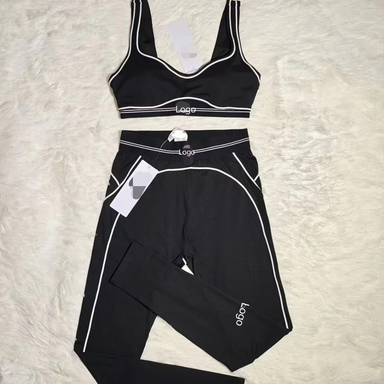 A1Yoga Set, High-waist Seamless Training Suit with Padding, Skin-friendly Material, Elastic, White Striped, Breathable