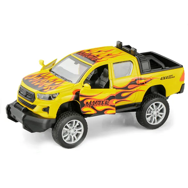 1:32 Toyota pickup alloy die cast open door car model of the pull back simulation model children's toy car