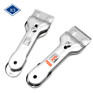 Raspador de Cuchillas Retráctiles, Limpiador de Vidrios y <span class=keywords><strong>Estufas</strong></span> de Acero Inoxidable con Cuchillas Reemplazables para Eliminar Adhesivos - Product Image 1