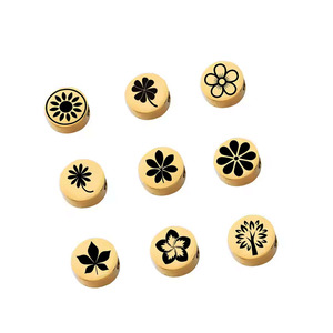Perles et disques ronds en acier inoxydable plaqué or PVD brillant à petit trou pour la gravure |   Fabrication de bijoux DIY : feuilles, fleurs et plus encore - Product Image 1