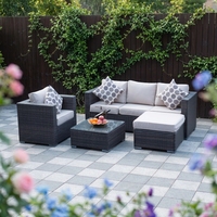 Ensemble de canapés d'extérieur en rotin contemporain de haute qualité avec table basse, résistant à l'eau et durable, idéal pour salon, jardin, terrasse et hôtel