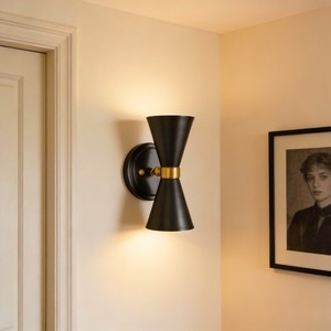 Lámpara de Pared Metálica Nórdica Simple y Moderna con Cabezal Ajustable G9, para Sala de Estar, Oficina, Hogar, Iluminación Decorativa - Product Image 1
