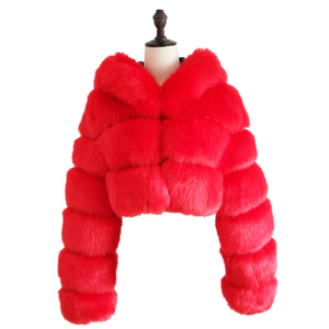 Cappotto Corto Invernale da Donna in Pelliccia Modello Bubble, Design Personalizzato 2021, Taglie Forti, Cropped, Oversize, con Cappuccio, di Tendenza - Product Image 3