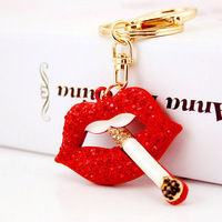 Porte-clés Hip Hop tendance en forme de bouche 3D avec strass étincelants, lèvres rouges et roses vif, style dessin animé, pour femme, cadeau de fête