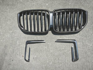 51118098664 51118098665 51137454888 51117451753 51118098676 51135A0BB82 Grille de pare-chocs avant d'origine d'occasion pour BMW G22 G30 G38 - Product Image 5