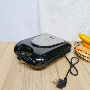 Machine à sandwichs et gaufres multifonctionnelle <span class=keywords><strong>2</strong></span> tranches, électrique, facile à nettoyer, surface antiadhésive, grille-pain pour le petit-déjeuner - Product Image 4