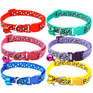 <span class=keywords><strong>Collar</strong></span> para Gato al por Mayor de Fábrica, <span class=keywords><strong>Collar</strong></span> con Cascabel para Mascotas, <span class=keywords><strong>Collar</strong></span> con Hebilla de Seguridad Multicolor para Gatos y Cachorros - Product Image 5