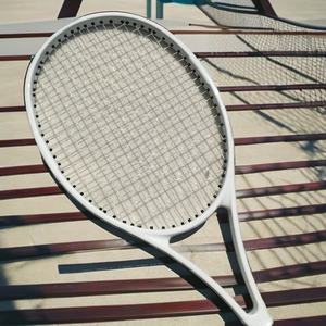 Raqueta <span class=keywords><strong>de</strong></span> <span class=keywords><strong>tenis</strong></span> profesional Grapheno Nuevo producto con material <span class=keywords><strong>de</strong></span> red <span class=keywords><strong>de</strong></span> nailon <span class=keywords><strong>de</strong></span> tamaño <span class=keywords><strong>Jumbo</strong></span> fabricado por Atring - Product Image 1