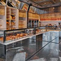 Vitrine de boulangerie moderne - Bois et acrylique avec éclairage LED, alliant style industriel et rustique. Boulangeries et Cafés Artisanaux de Qualité Supérieure Fabriqués en Usine